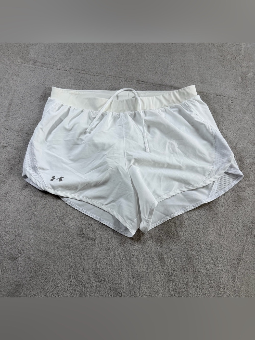 Under Armour HeatGear Fly By Shorts Womens LG White Running Athletic Mesh Pocket